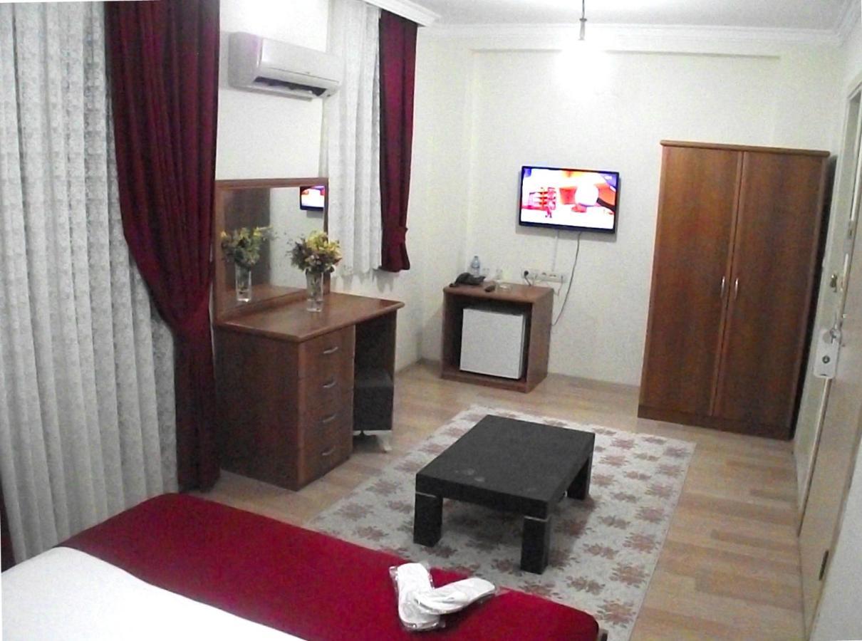 Alize Resort Hotel Yenifoca Exterior photo
